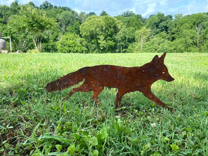 Sneaky Rustic Metal Fox Garden Decoration with Stakes